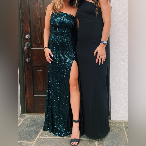 Hello Molly Dear Emilia A New Glow Sequin Maxi Dress Green - Picture 2 of 4